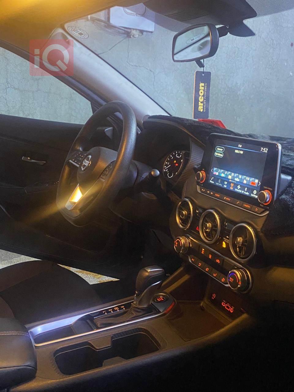 نيسان سنترا